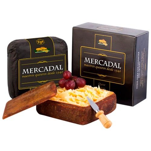MERCADAL Queso Mahón DOP añejo con punzón MERCADAL 500g.